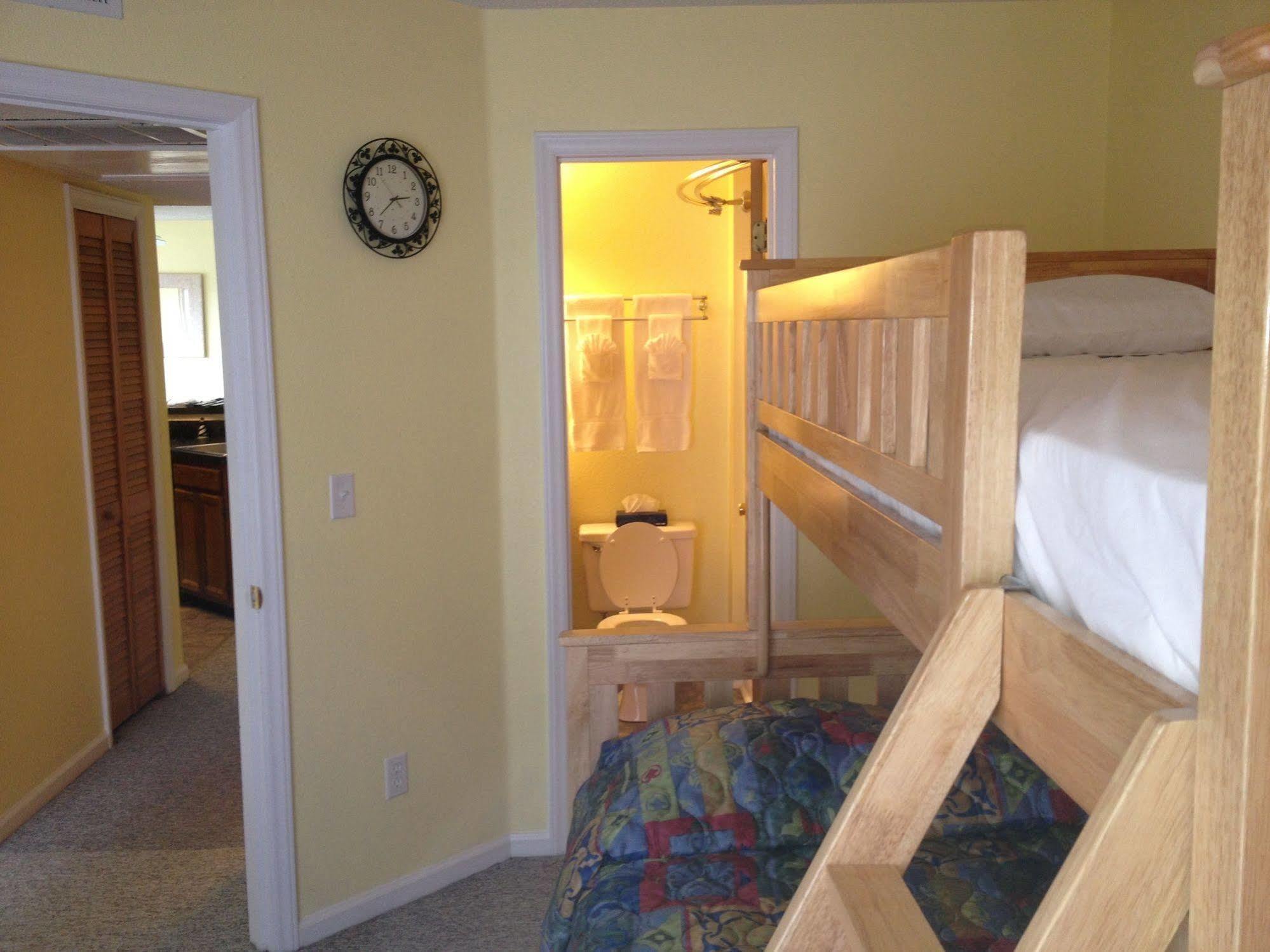 Station One By Kees Vacations Aparthotel Kill Devil Hills Exterior photo
