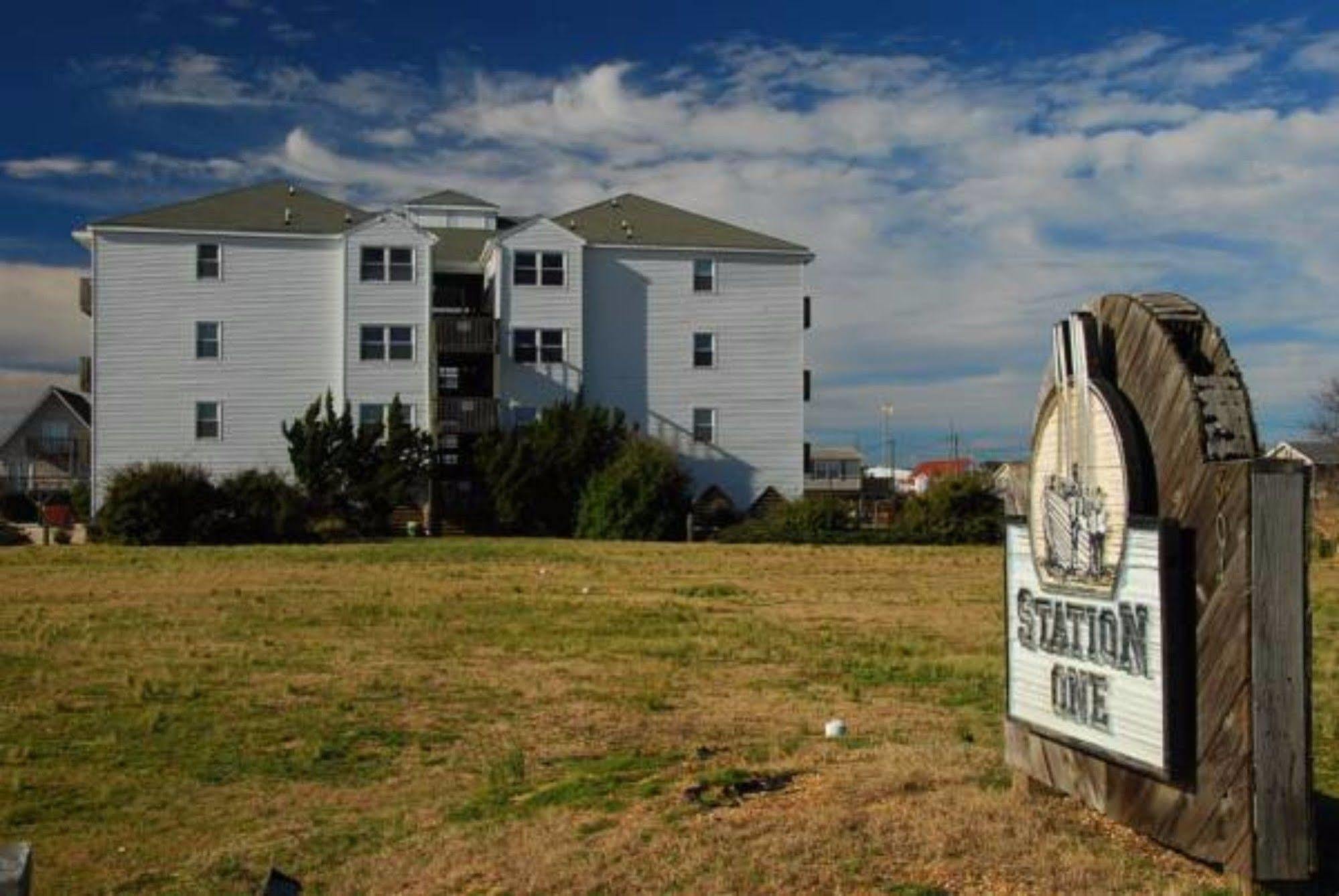 Station One By Kees Vacations Aparthotel Kill Devil Hills Exterior photo